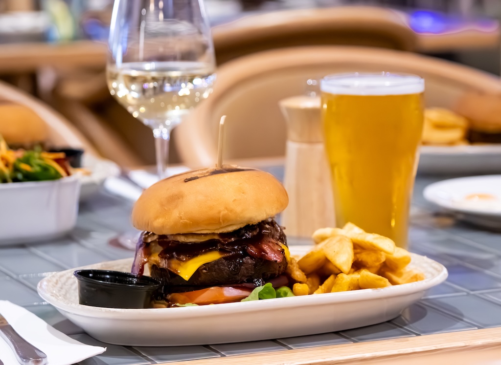 Burgers & Sandwiches